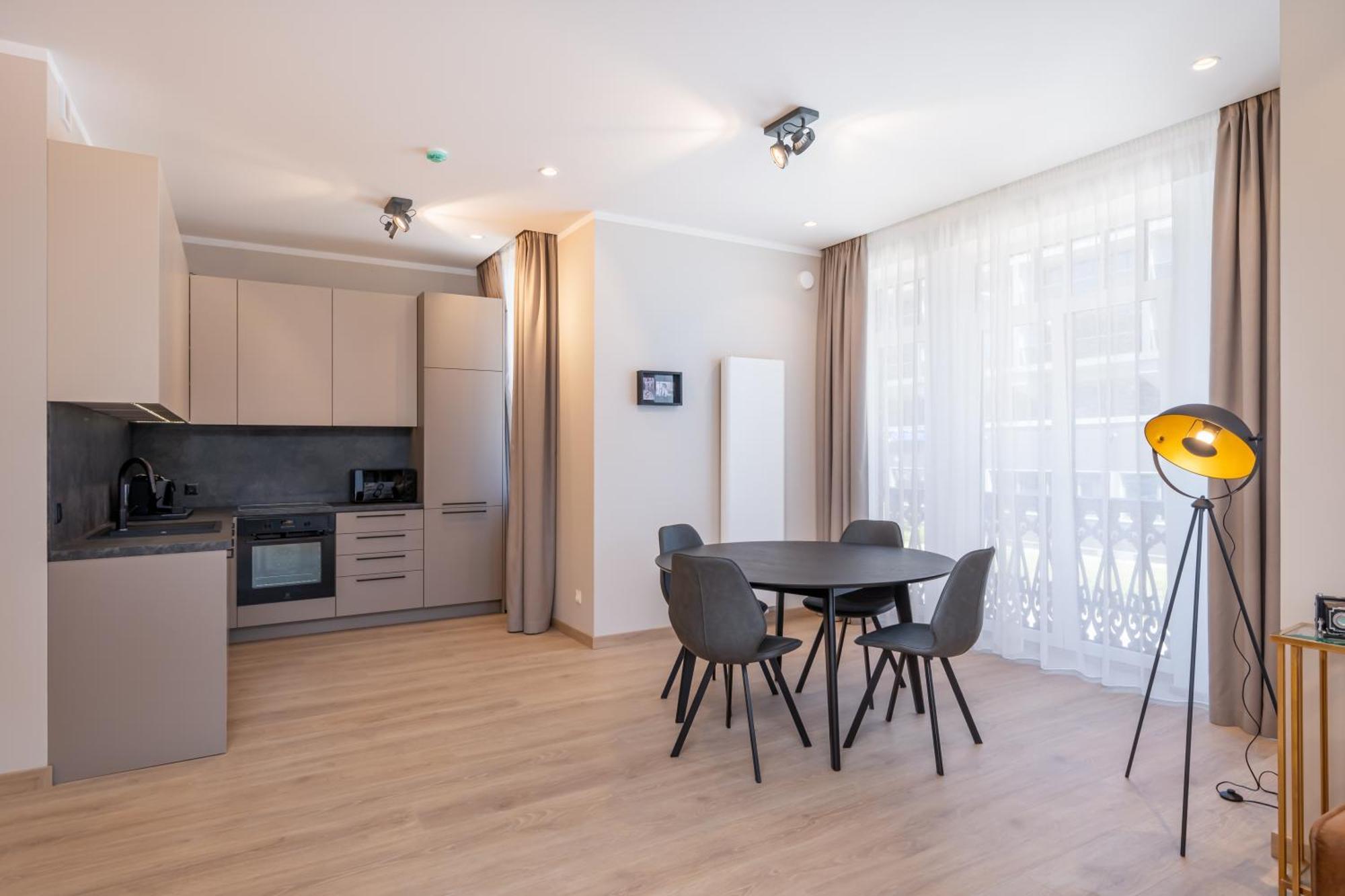 Jūrkalne Stories Design Aparthotel חדר תמונה